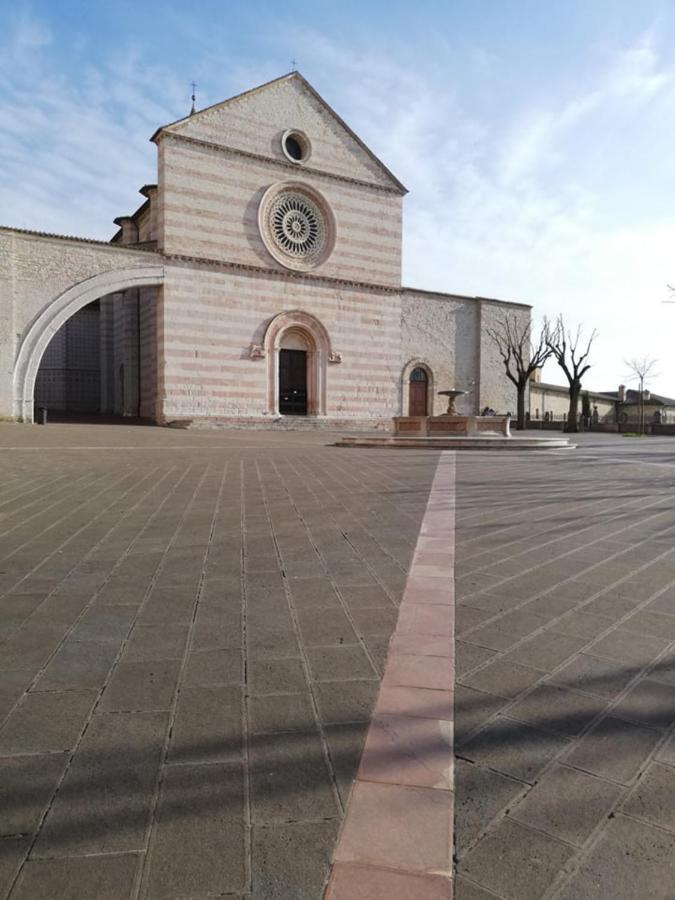 Hotel Villa Elda Assisi Kültér fotó